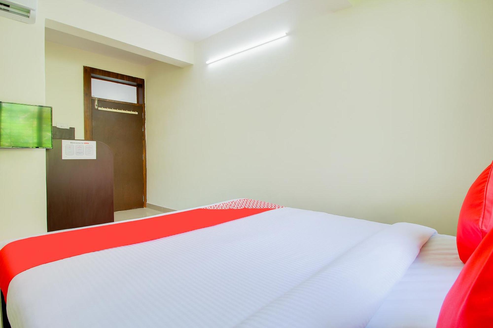 Hotel O Galaxy Near Inox Pune Esterno foto