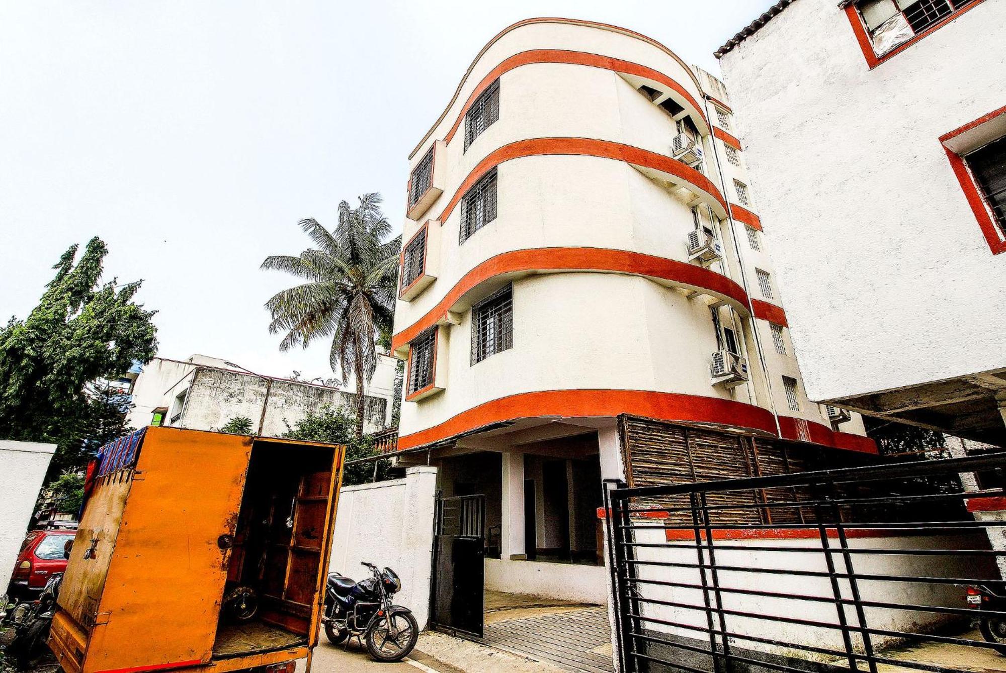 Hotel O Galaxy Near Inox Pune Esterno foto